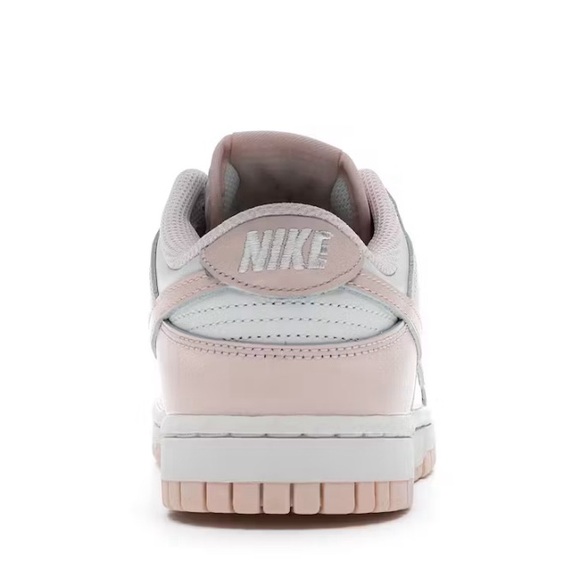 Nike Dunk Low Premium